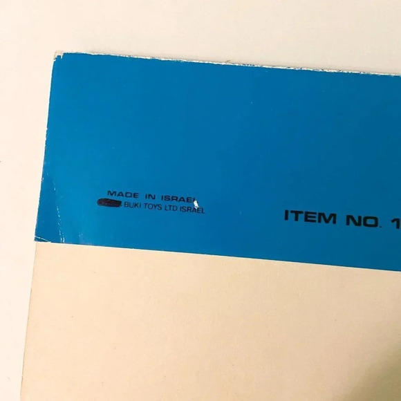 Vintage Buki Ltd Space 12 Pictures Colour and  Cut Out Activity Book - Picture 3 of 12